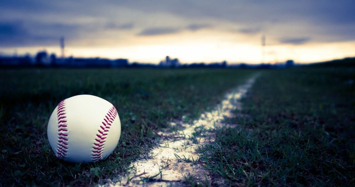 Gloves Sales 31 Gloves Sales -Gloves Sales giff170525 baseball 01 1140x600 1